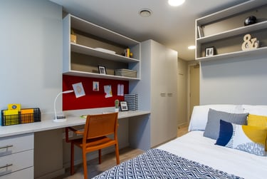 Block A Mid Level Gold En Suite - Image 1